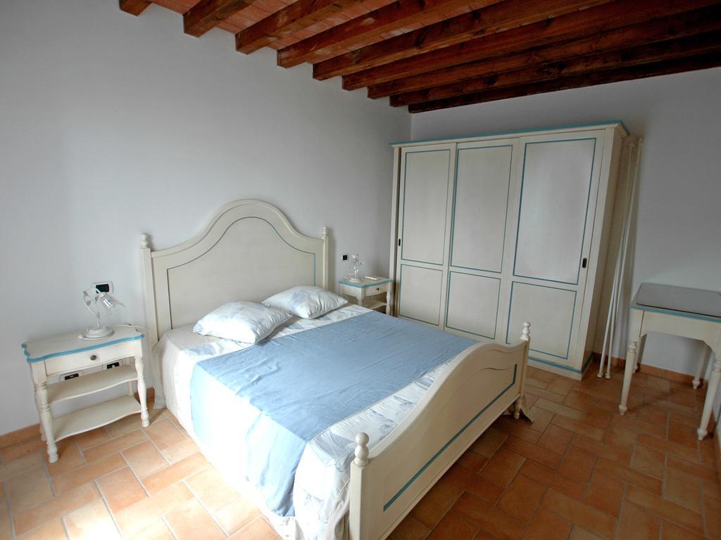 Villaggio Di Mezzo Ortano Рио Марина Стая снимка